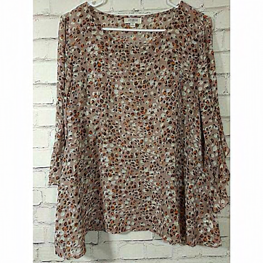 UMGEE‎ Leopard Print Sheer Top Size Small